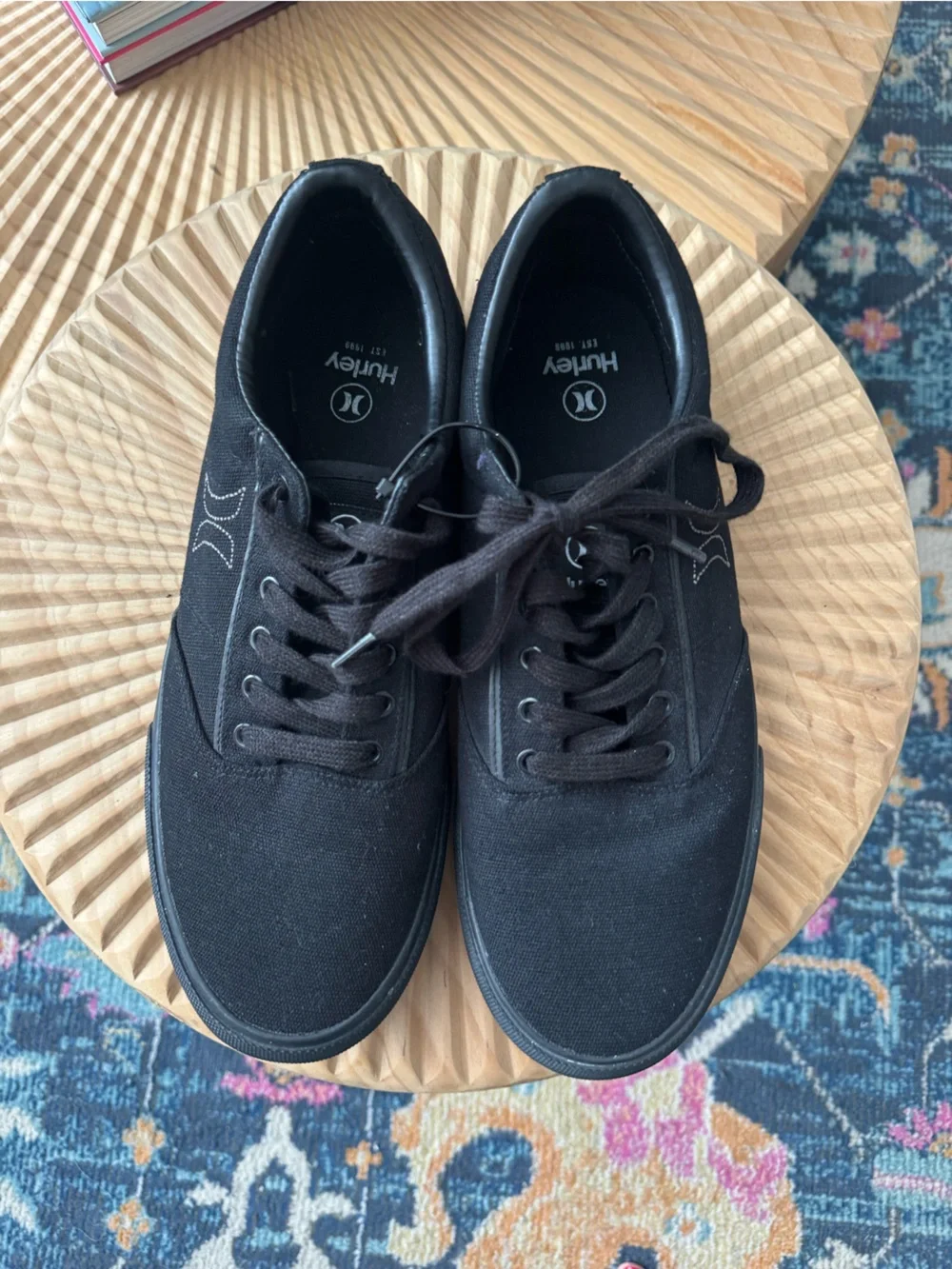 Men's Hurley Arlo Lace Up Black Casual Canvas Sneakers Size 11